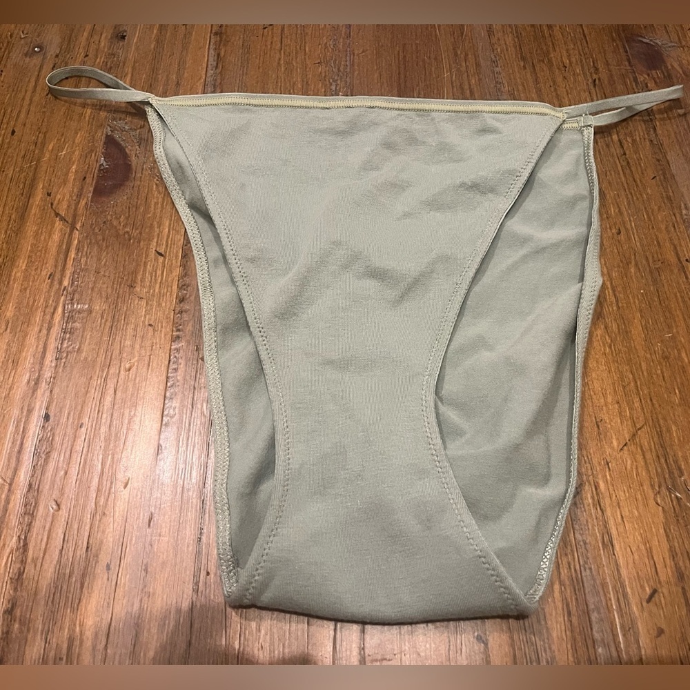 Skims String Underwear size‎ 3X